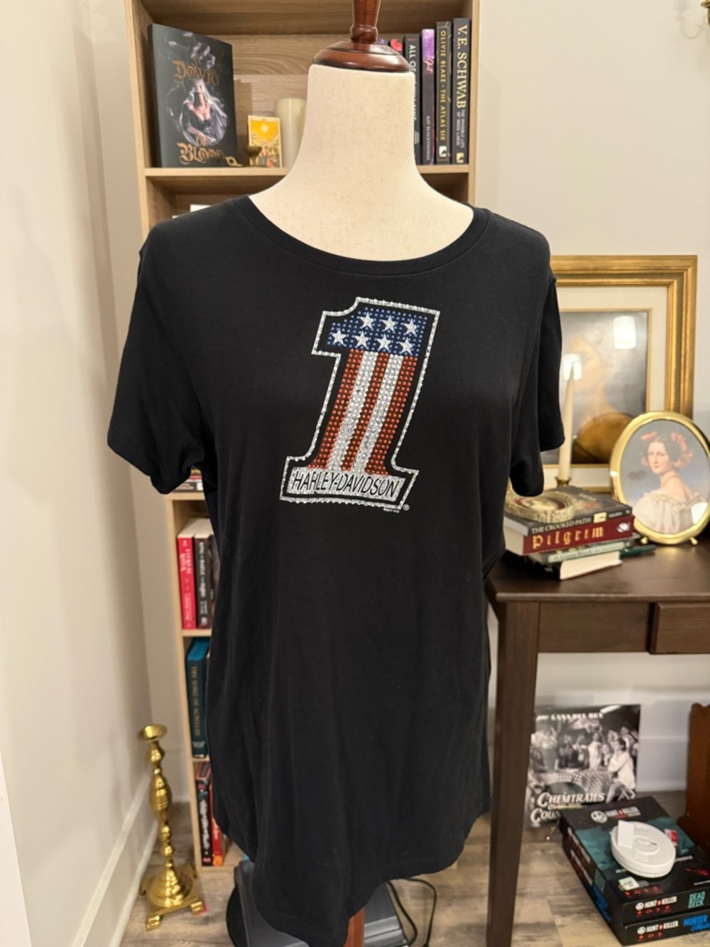 Harley-Davidson Black Tee with American Flag Number Graphic XL